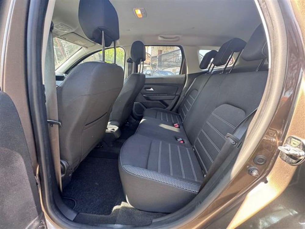 Dacia Duster usata a Pavia (8)