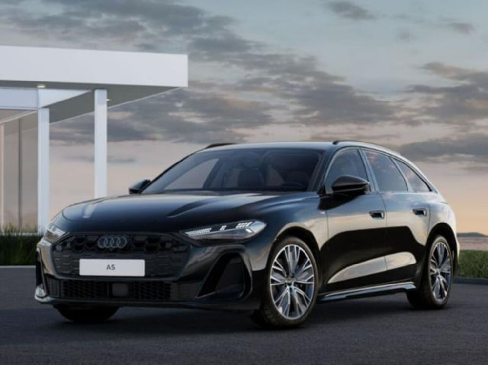 Audi A5 Avant nuova a Milano
