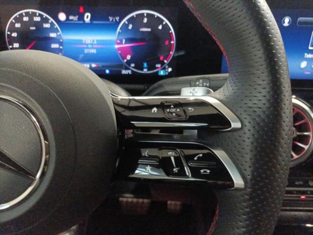 Mercedes-Benz GLA SUV usata a Milano (15)