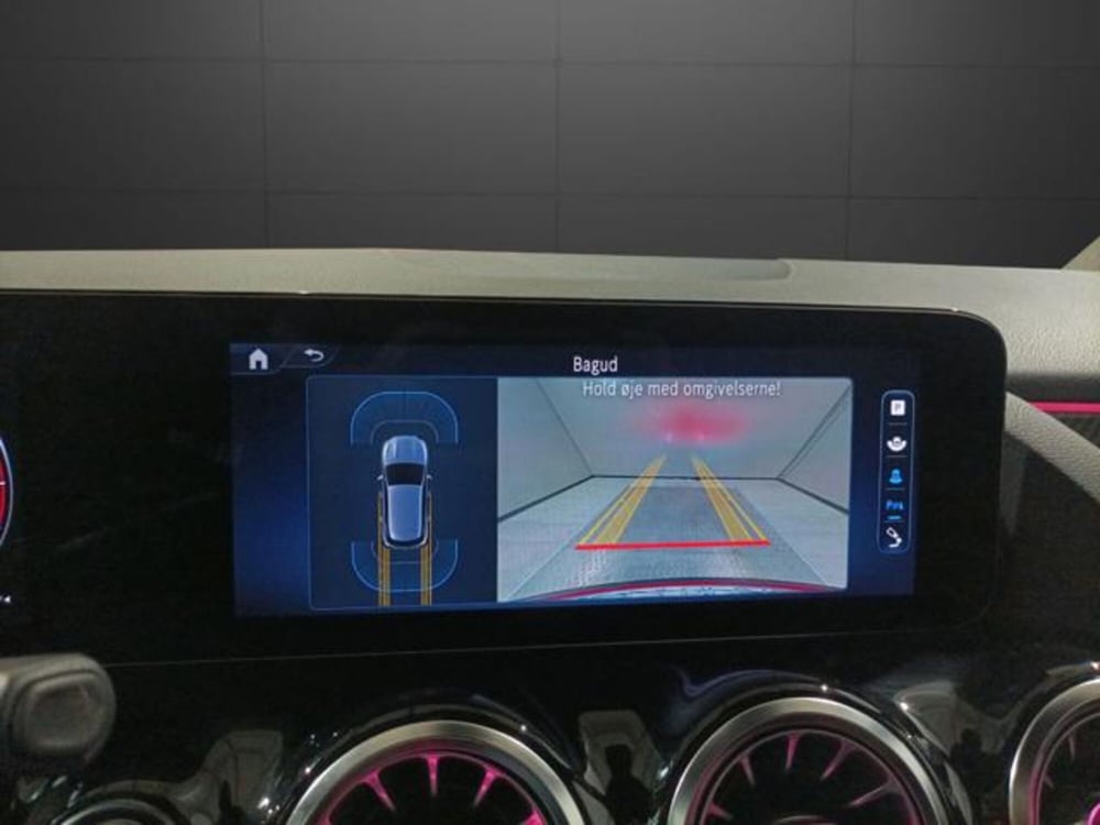 Mercedes-Benz GLA SUV usata a Milano (16)