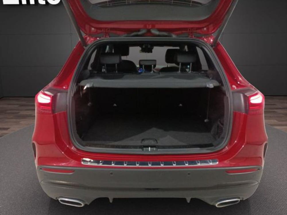 Mercedes-Benz GLA SUV usata a Milano (18)
