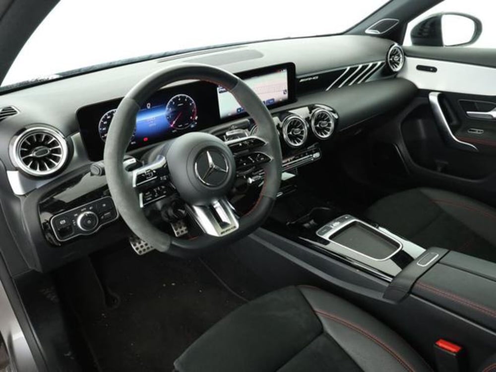 Mercedes-Benz Classe A Sedan usata a Milano (7)