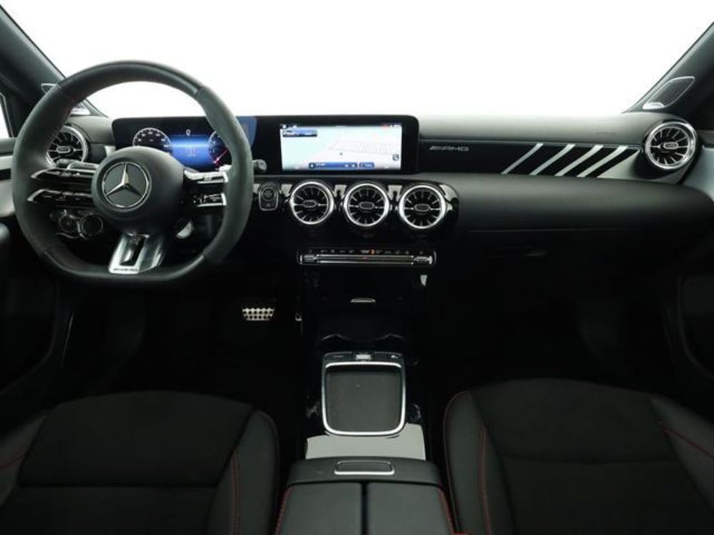 Mercedes-Benz Classe A Sedan usata a Milano (9)
