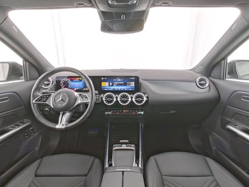 Mercedes-Benz GLA SUV usata a Milano (8)