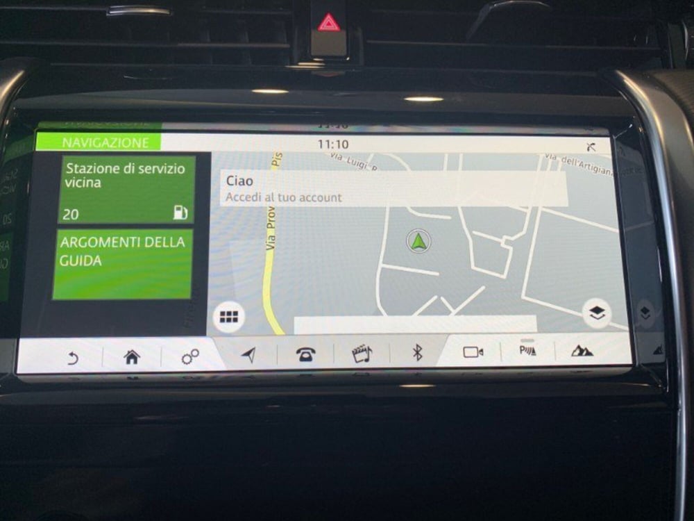 Land Rover Discovery Sport nuova a Pistoia (9)