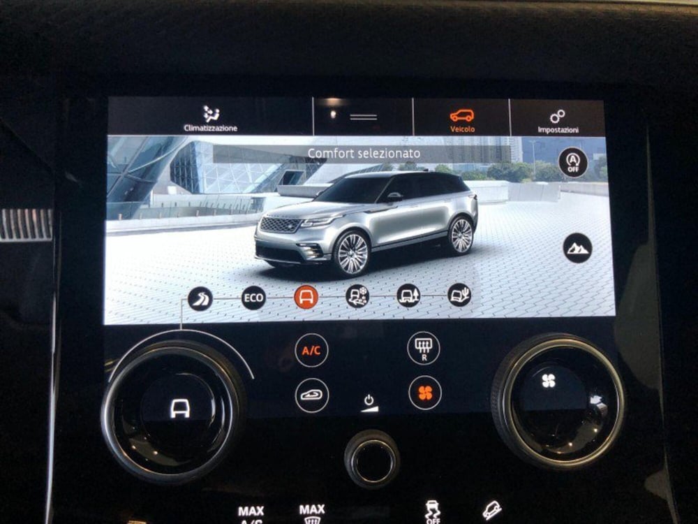 Land Rover Range Rover Velar usata a Pistoia (8)