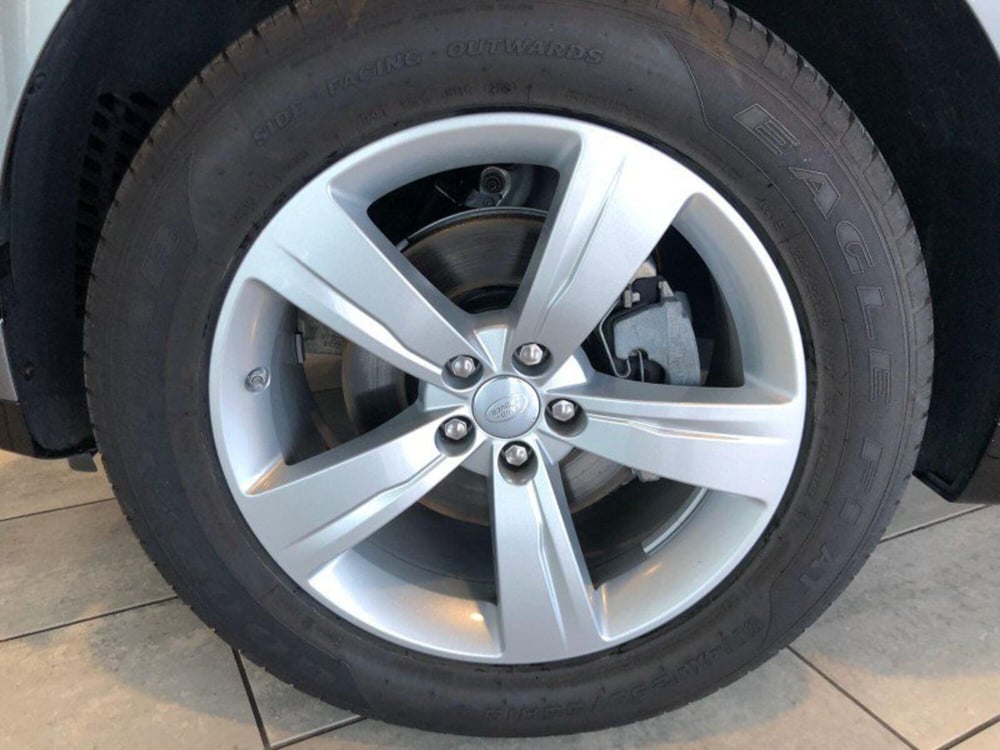 Land Rover Range Rover Velar usata a Pistoia (9)