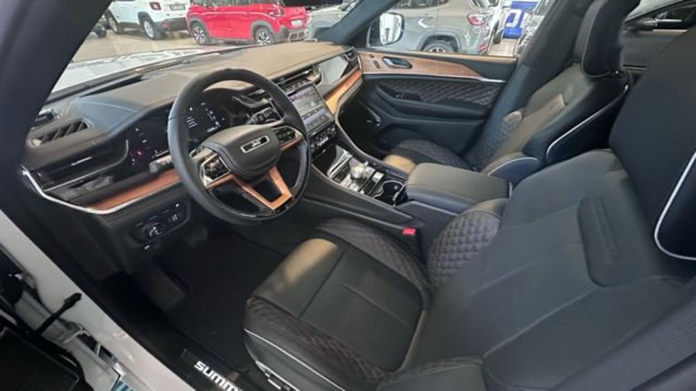 Jeep Grand Cherokee nuova a Reggio Emilia (11)