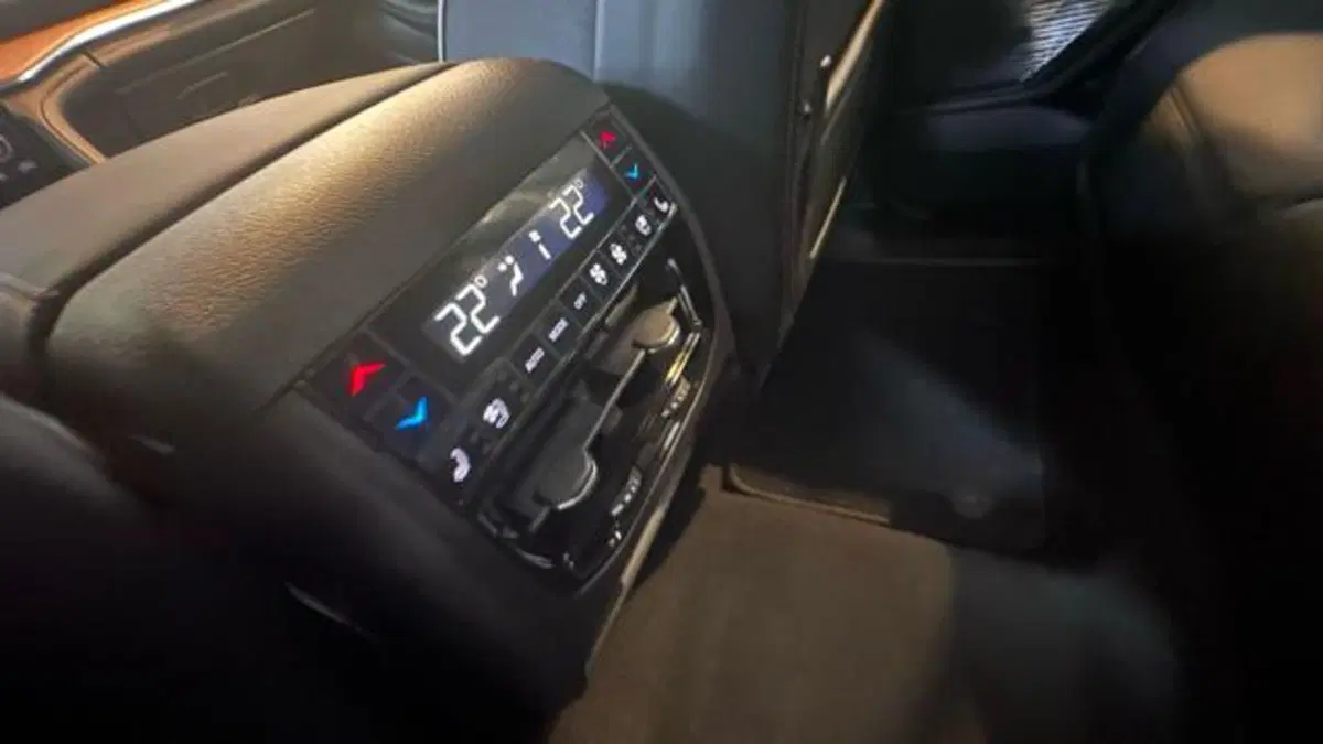 Jeep Grand Cherokee nuova a Reggio Emilia (18)