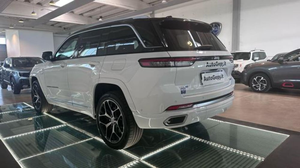 Jeep Grand Cherokee nuova a Reggio Emilia (4)