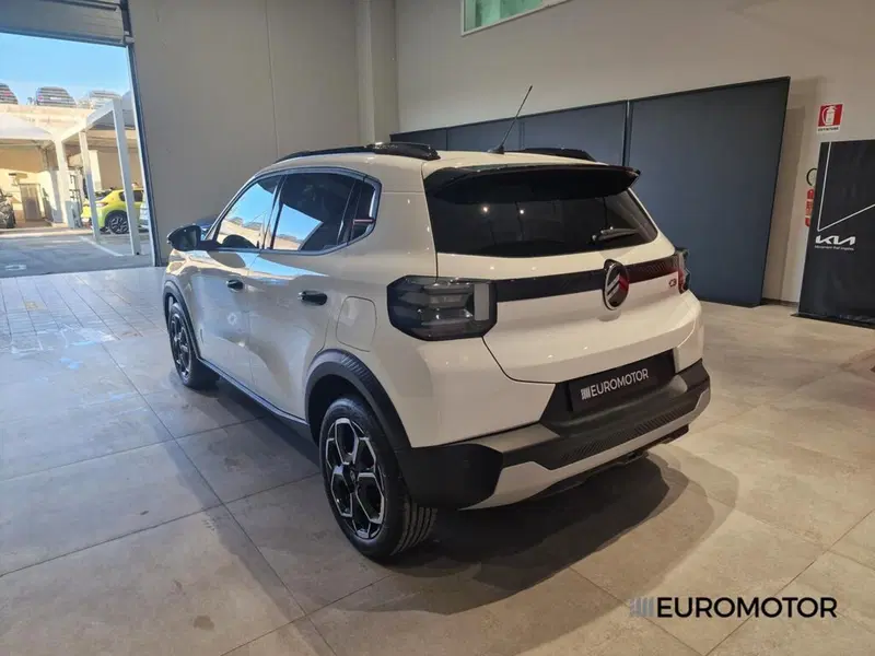 Citroen C3 nuova a Bari (7)