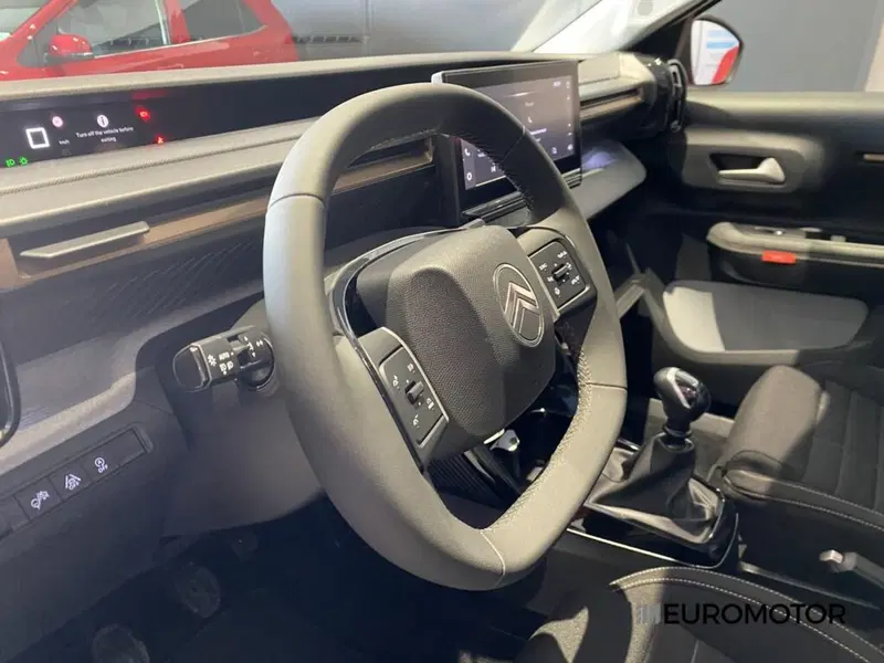 Citroen C3 nuova a Bari (12)