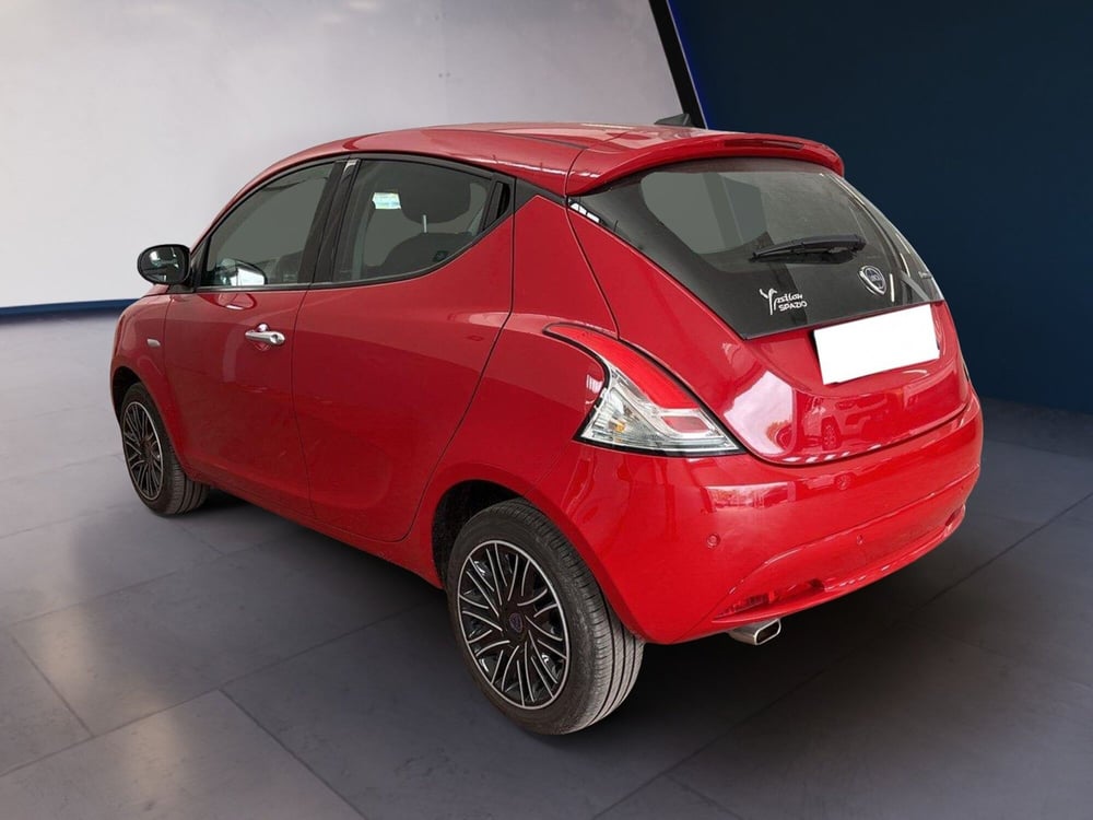 Lancia Ypsilon usata a Torino (5)