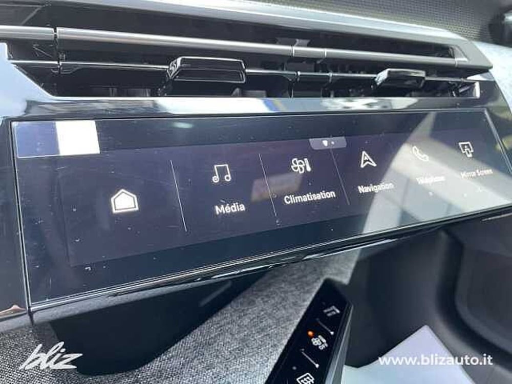 Peugeot 3008 usata a Udine (15)