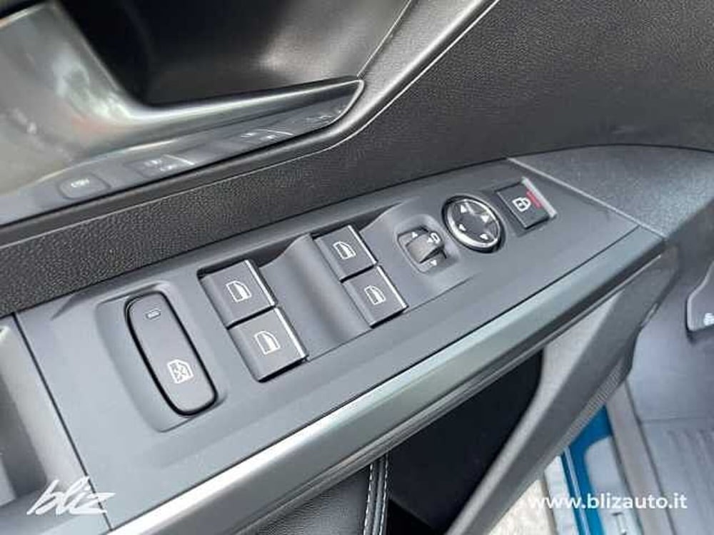 Peugeot 3008 usata a Udine (16)