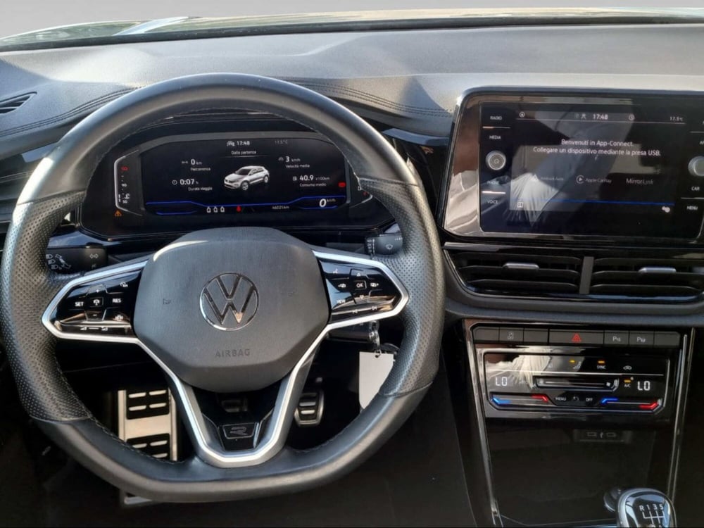 Volkswagen T-Roc usata a Livorno (8)