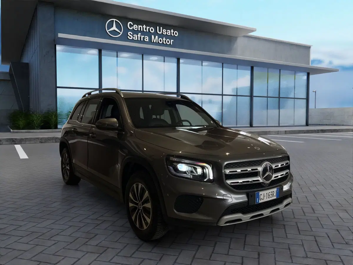 Mercedes-Benz GLB usata a Cosenza (8)