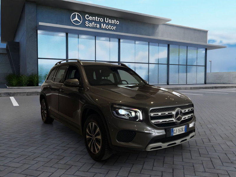 Mercedes-Benz GLB usata a Cosenza (8)