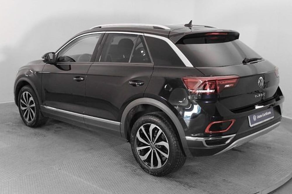 Volkswagen T-Roc Cabrio usata a Novara (4)
