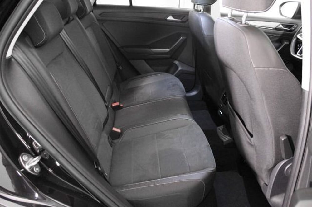 Volkswagen T-Roc Cabrio usata a Novara (9)