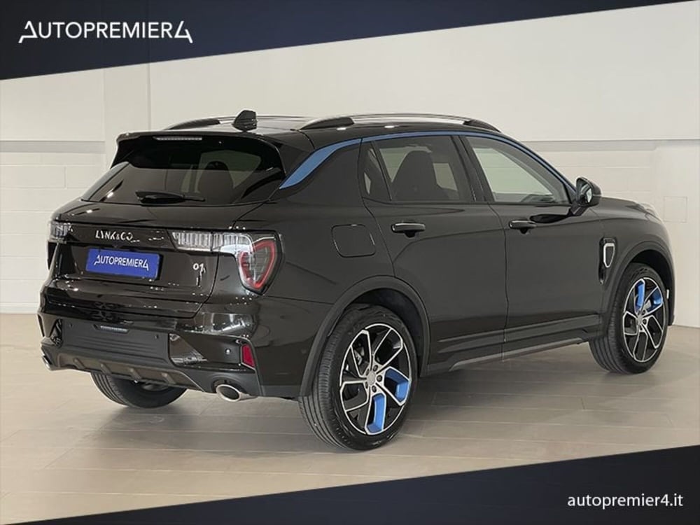 Lynk & Co 01 nuova a Como (5)