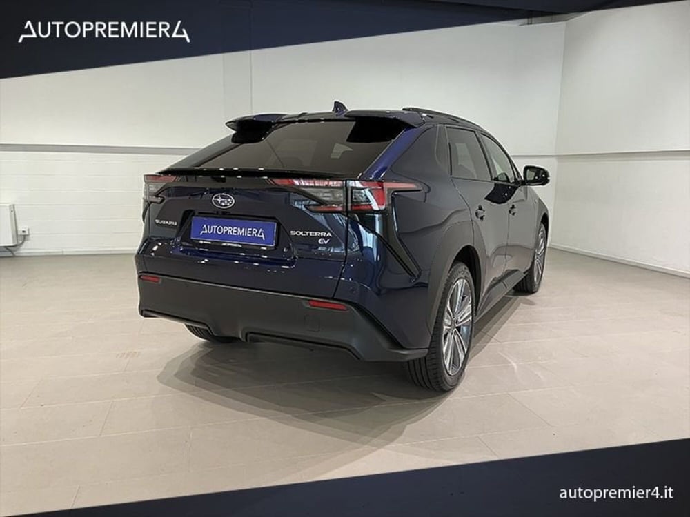 Subaru Solterra nuova a Como (6)