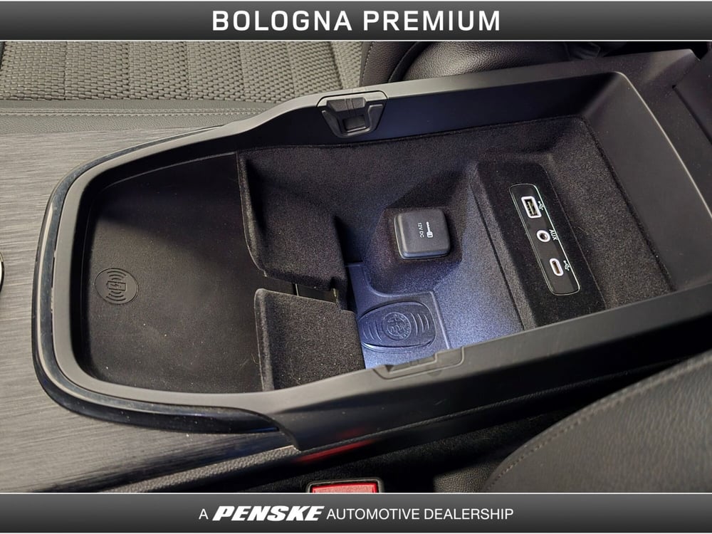Alfa Romeo Stelvio usata a Bologna (13)