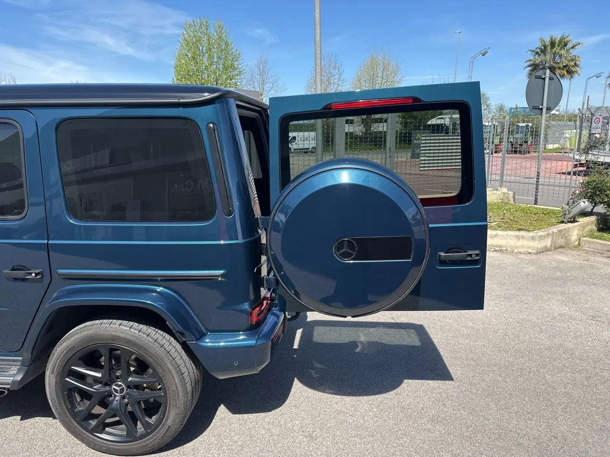 Mercedes-Benz Classe G nuova a Caserta (14)