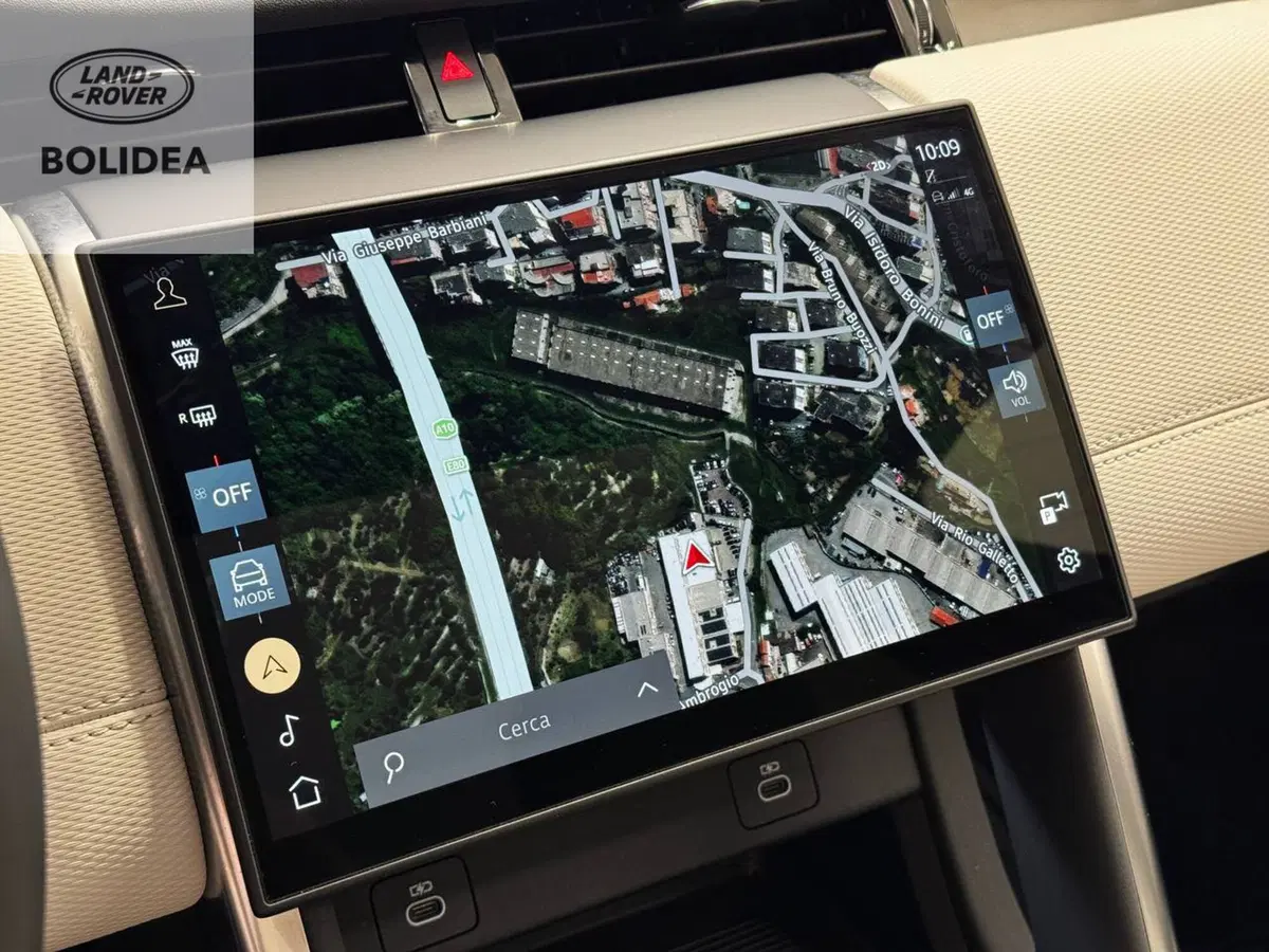 Land Rover Discovery Sport usata a Savona (17)