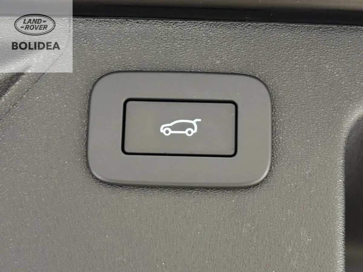 Land Rover Discovery Sport usata a Savona (19)