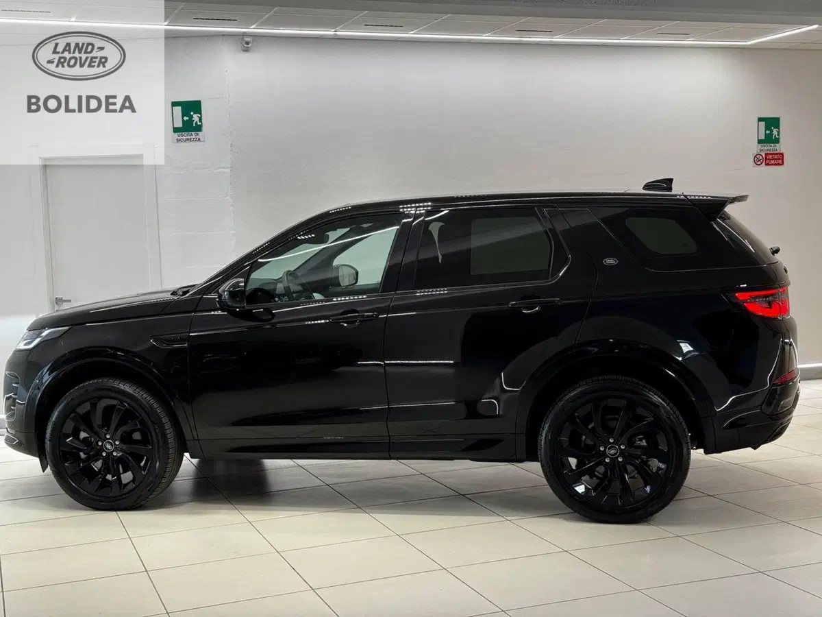 Land Rover Discovery Sport usata a Savona (6)
