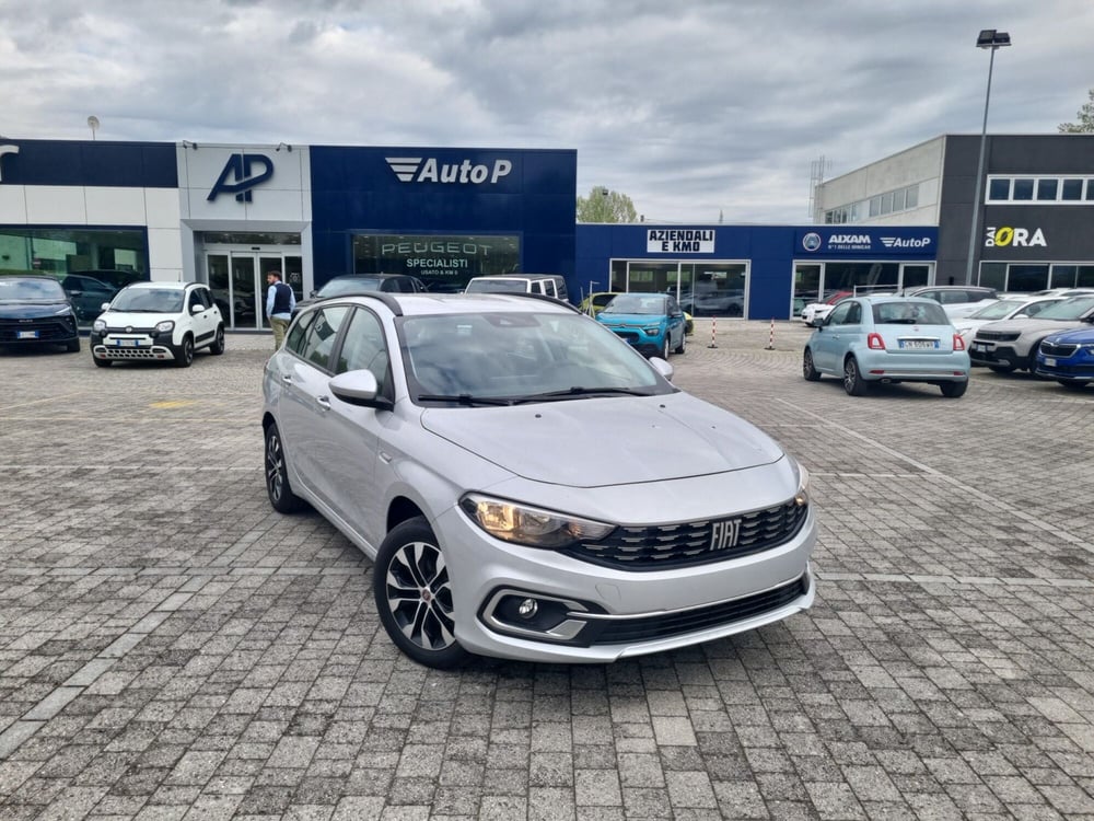 Fiat Tipo Station Wagon nuova a Lucca (2)