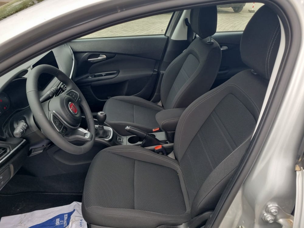 Fiat Tipo Station Wagon nuova a Lucca (6)