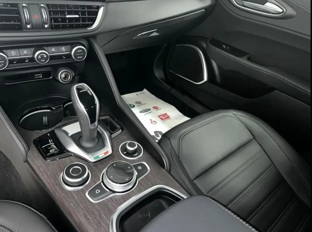 Alfa Romeo Giulia nuova a Latina (5)