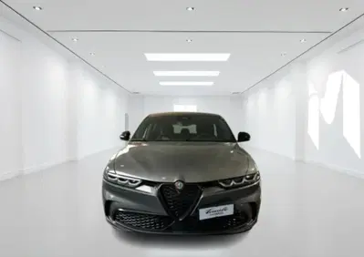 Alfa Romeo Tonale 1.3 phev Veloce Q4 280cv at6 nuova a Latina