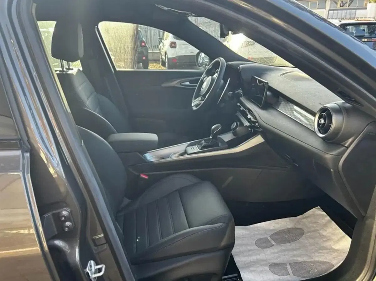 Alfa Romeo Tonale nuova a Latina (15)