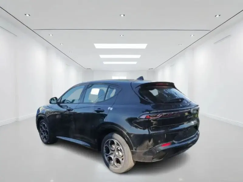 Alfa Romeo Tonale nuova a Latina (2)