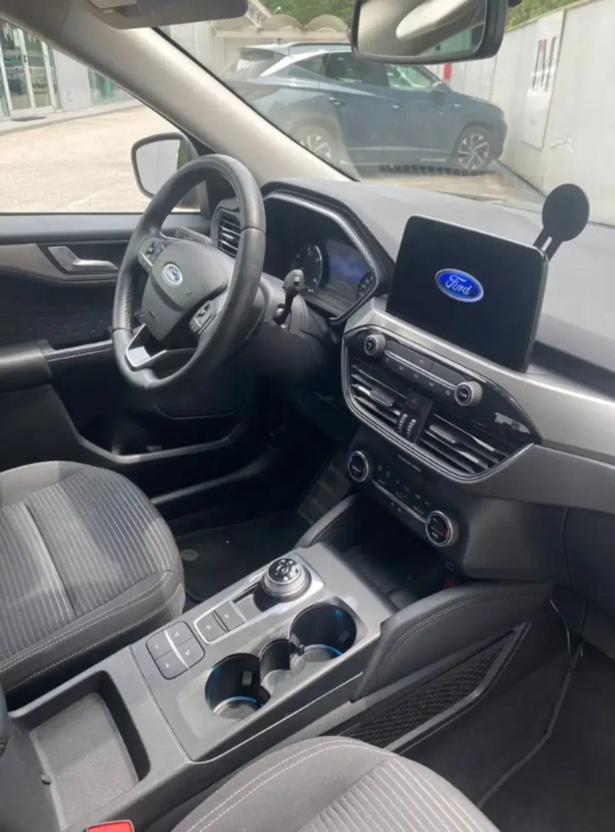 Ford Kuga usata a Latina (7)