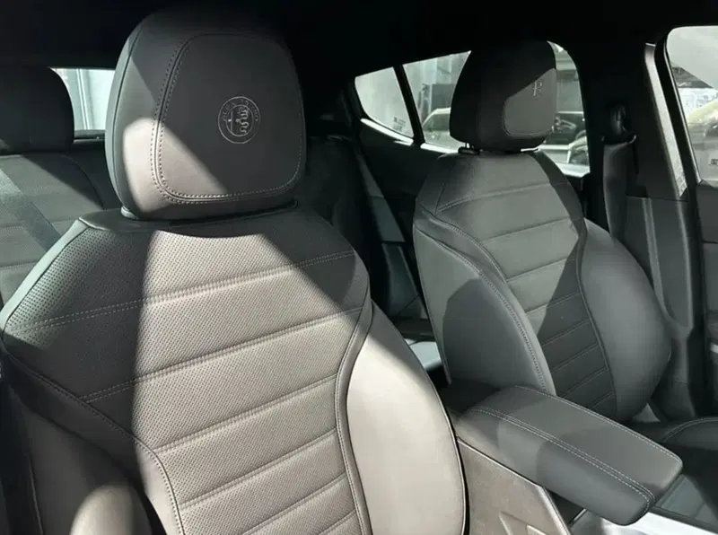 Alfa Romeo Tonale nuova a Latina (2)