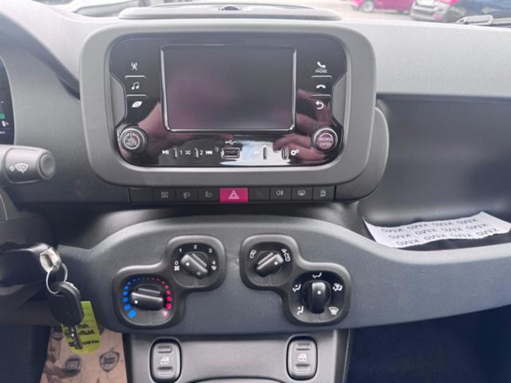 Fiat Panda nuova a Brescia (14)