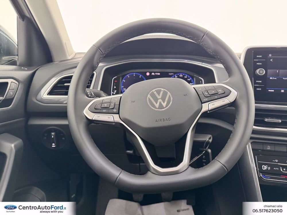 Volkswagen T-Roc nuova a Roma (18)