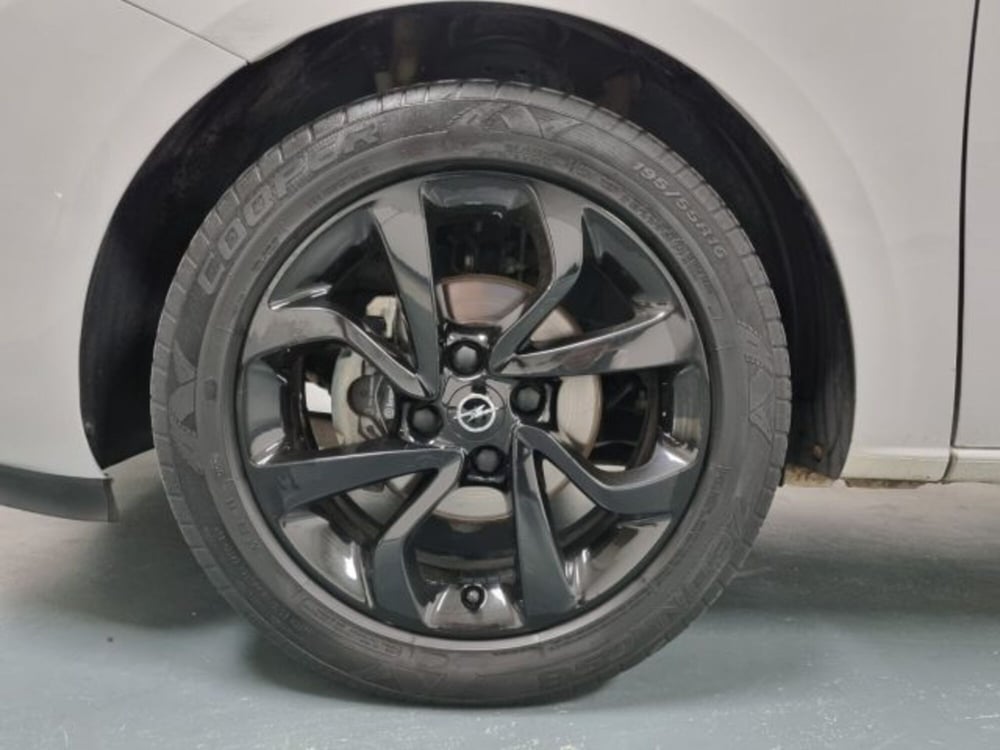 Opel Corsa Coupé usata a Brescia (20)