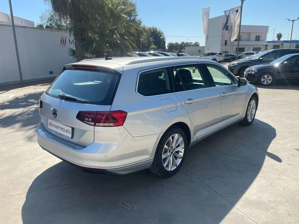 Volkswagen Passat Variant usata a Lecce (10)