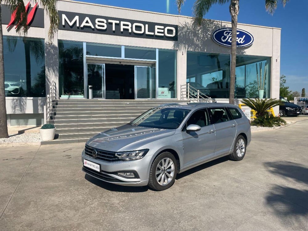 Volkswagen Passat Variant usata a Lecce (2)