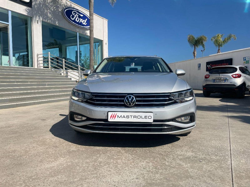 Volkswagen Passat Variant usata a Lecce (7)