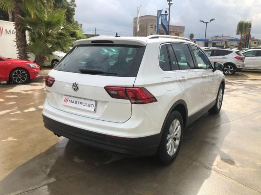 Volkswagen Tiguan usata a Lecce (9)