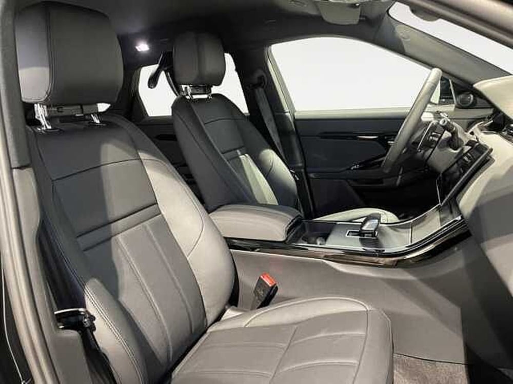 Land Rover Range Rover Evoque nuova a Ravenna (3)
