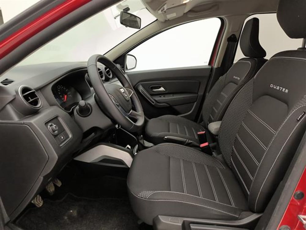 Dacia Duster usata a Milano (9)