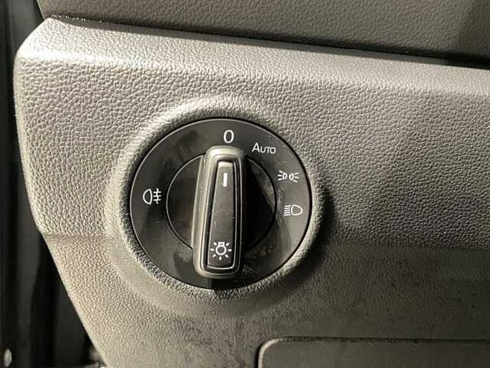 Volkswagen T-Roc usata a Ravenna (16)