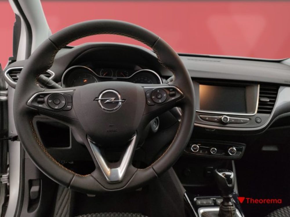 Opel Crossland X usata a Torino (16)